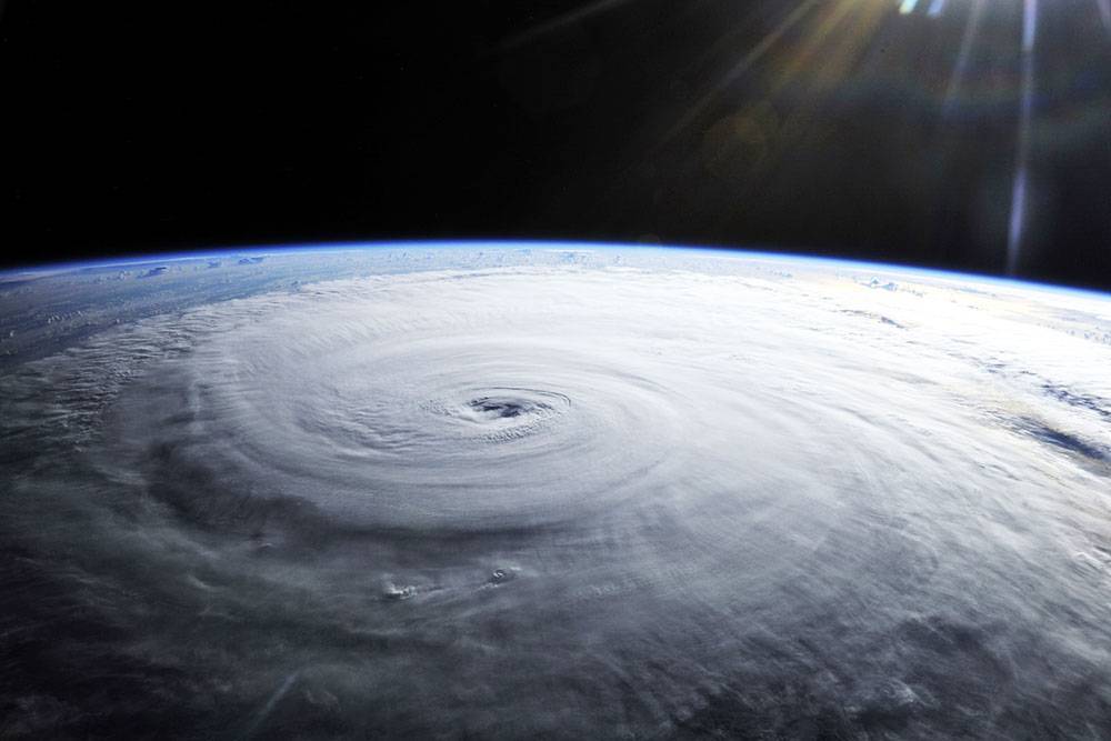 What to Do in Case of a Hurricane? - Stormcatcher